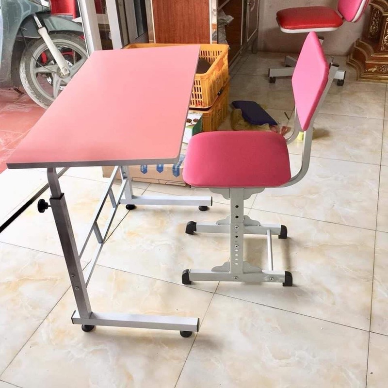 Bộ bàn ghế tăng giảm chiều cao cho bé
