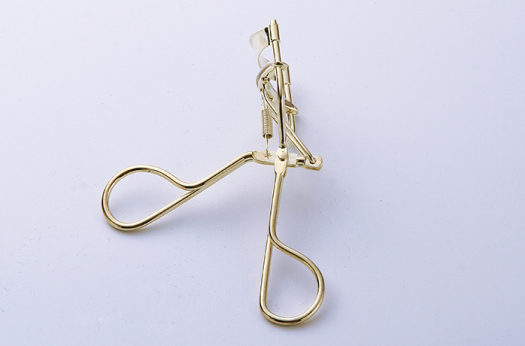 Dụng cụ bấm mi