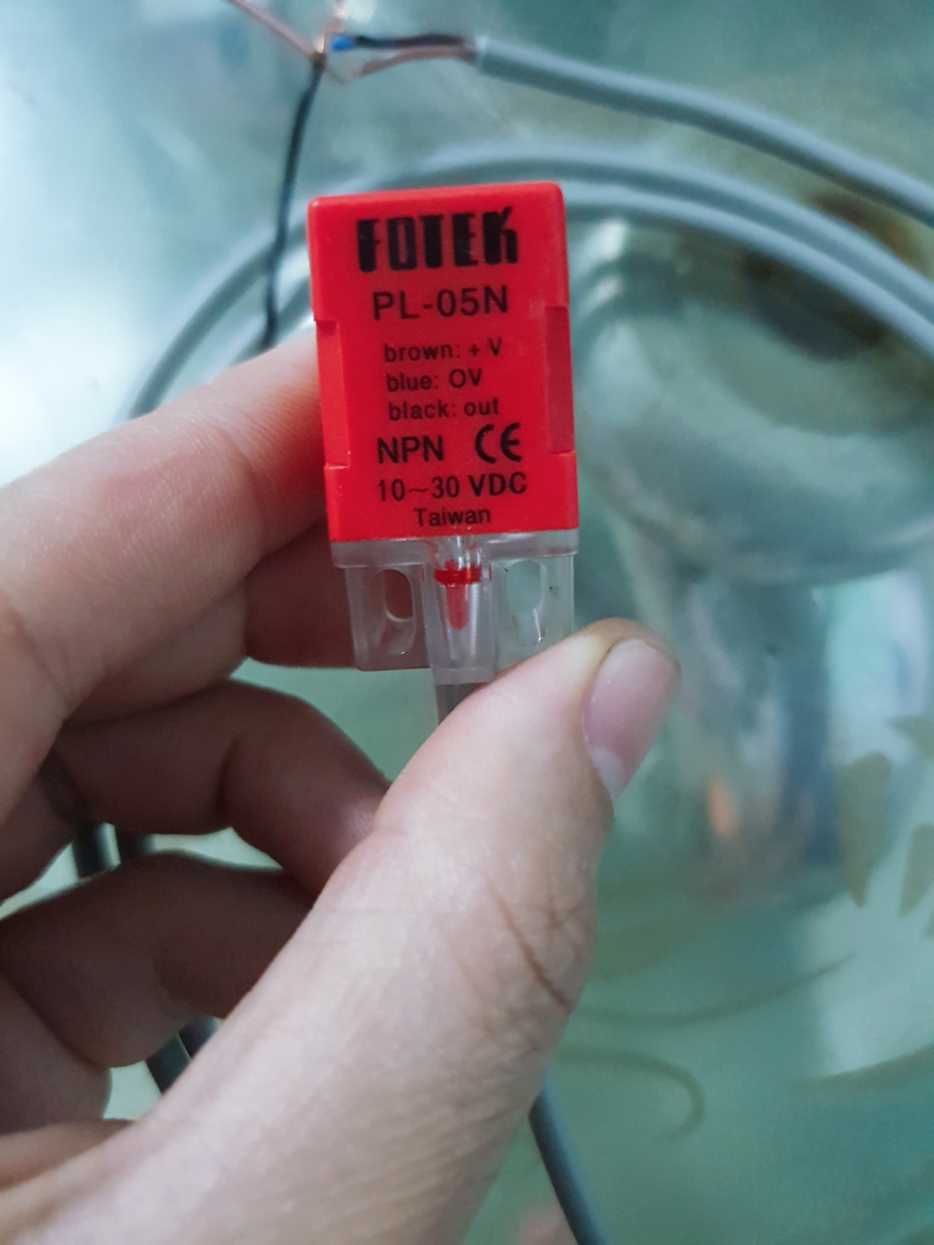 Cảm biến kim loại tiệm cận PL-05N