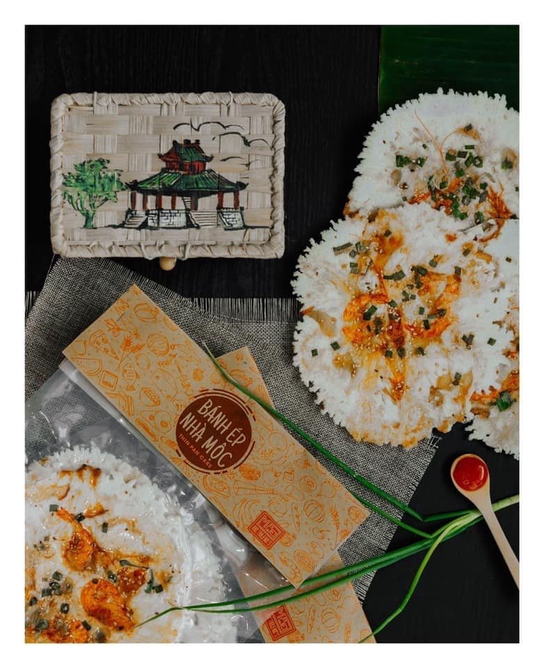 Bánh Ép Huế đặc sản tôm thịt , bánh ép khô đậm đà hương vị Huế thương - Bịch 5 bánh lớn O MỘC