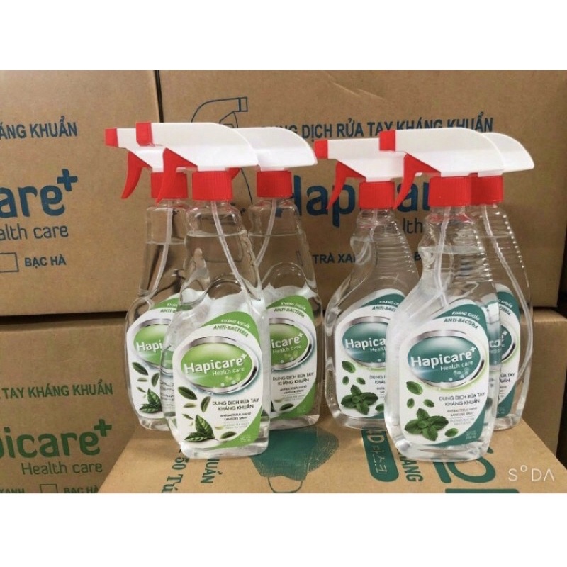 Dung dịch sát khuẩn Hapicare hương trà xanh, bạc hà 500ml có vòi xịt