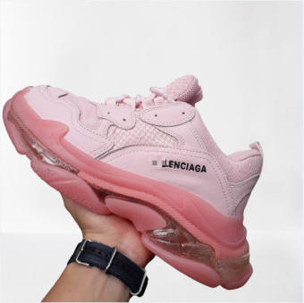 GIẦY THỂ THAO NỮ BALEN TRIPLE S ĐẾ KHÍ mầu hồng đào tại shop OMG Store