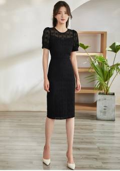 Đầm ren ôm body hai lớp cổ tròn tay ngắn