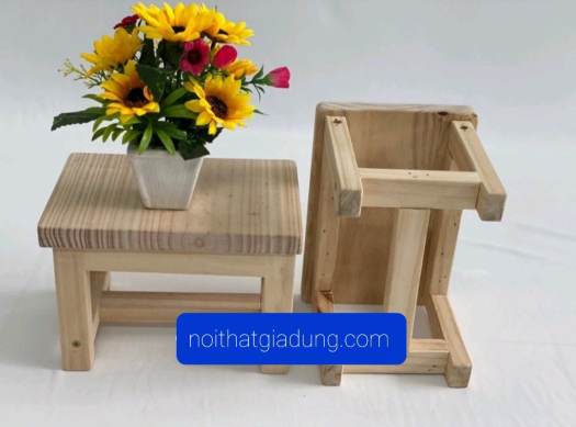 Ghế Đẩu Gỗ Vuông Nhỏ