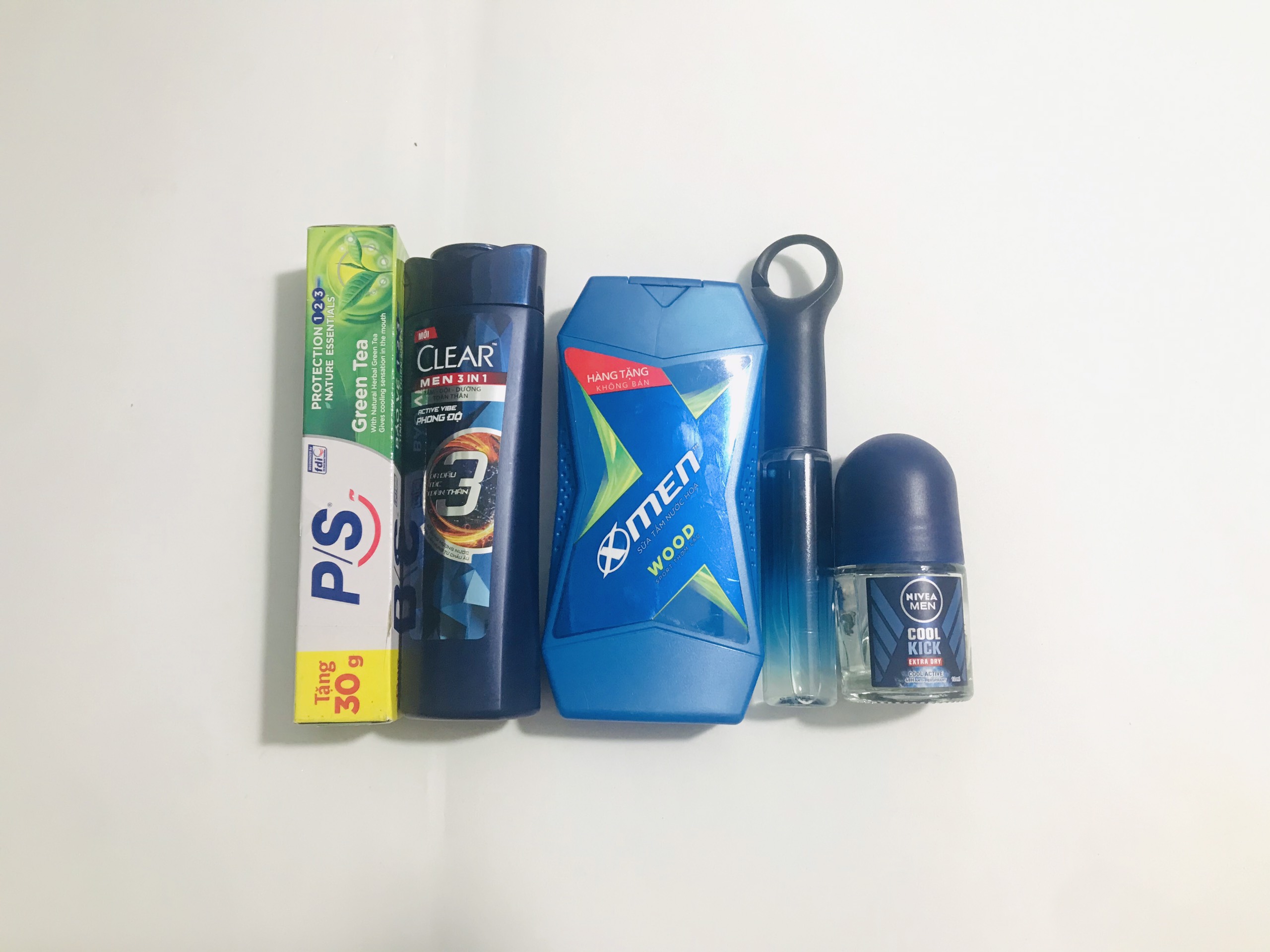 [HCM]Mua trọn bộ 4 món dành cho nam - Tặng 01 sản phẩm bất kỳ: 1 chai tắm nước hoa xmen 70g+1 chai lăn nivea 12ml+1 chai xịt nước hoa xmen 22ml+1 tuý pkem đánh răng ps 30g+1 dầu gội đầu clear men 70g