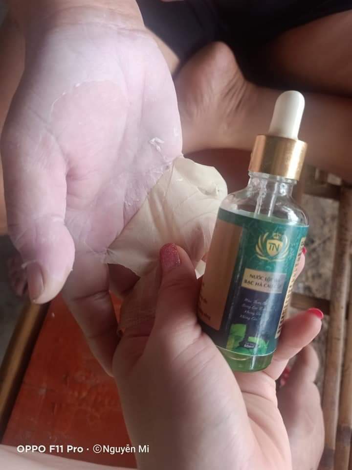 Nước lột da bạc hà, không hôi lột mảng to dày tặng tắm trắng