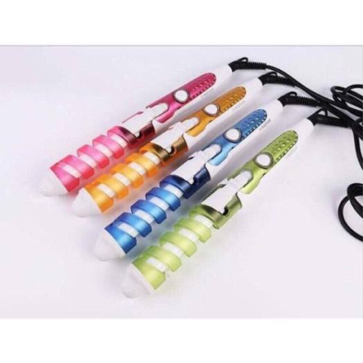 Máy làm xoăn tóc Nova NHC-8558 nhỏ mà có võ