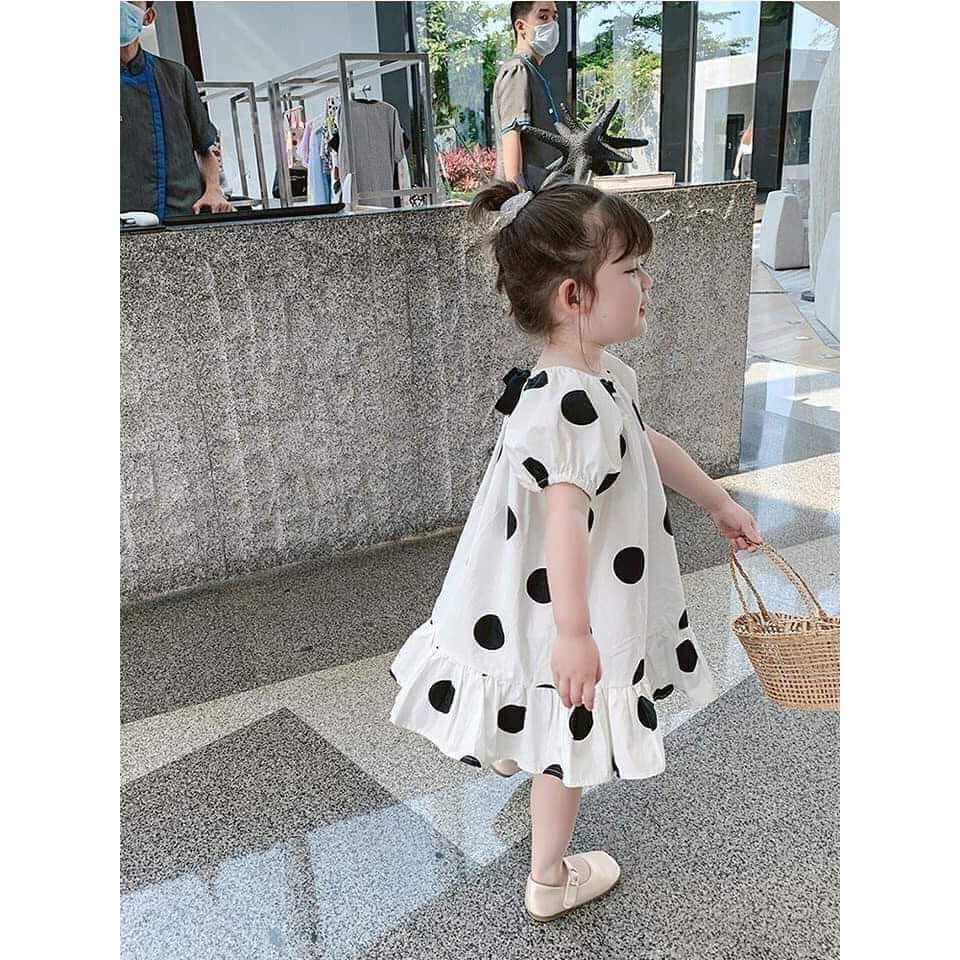 Váy bé gái chấm bi màu trắng cực xinh cho bé từ 1-6 Tuổi