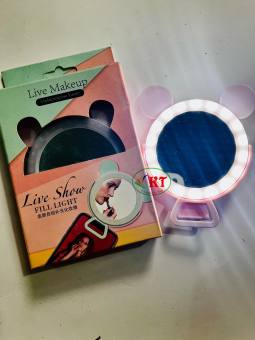 Gương cầm tay có đèn, điều chỉnh được 3 loại đèn khác nhau