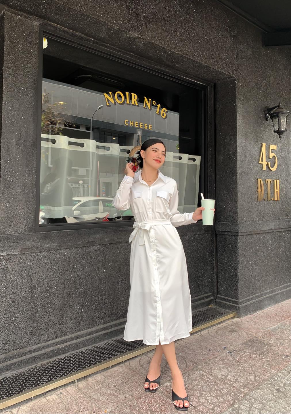 Đầm sơmi 2 túi tay dài