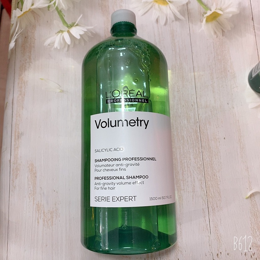 Dầu gội nâng phồng và tạo độ bồng bềnh cho tóc uốn hoặc tóc mỏng Volumetry LOreal 1500ml