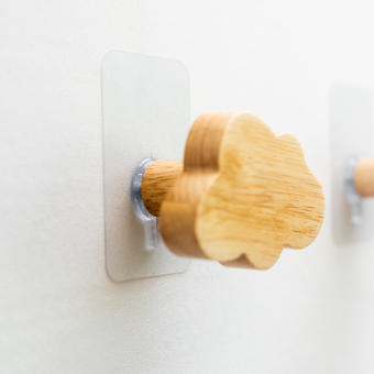 Móc Dán Tường Đa Năng Hình Mây - Móc Gỗ Treo Quần Áo Gắn Tường Siêu Tiện Lợi Dùng Trang Trí Nhà Cửa và Văn Phòng Làm Việc - Móc Dán Tường Chịu Lực Siêu Dính Bền Bỉ - Dễ Dàng Lắp Đặt Có Thể Dán hoặc Khoan Bắt Tắc Kê