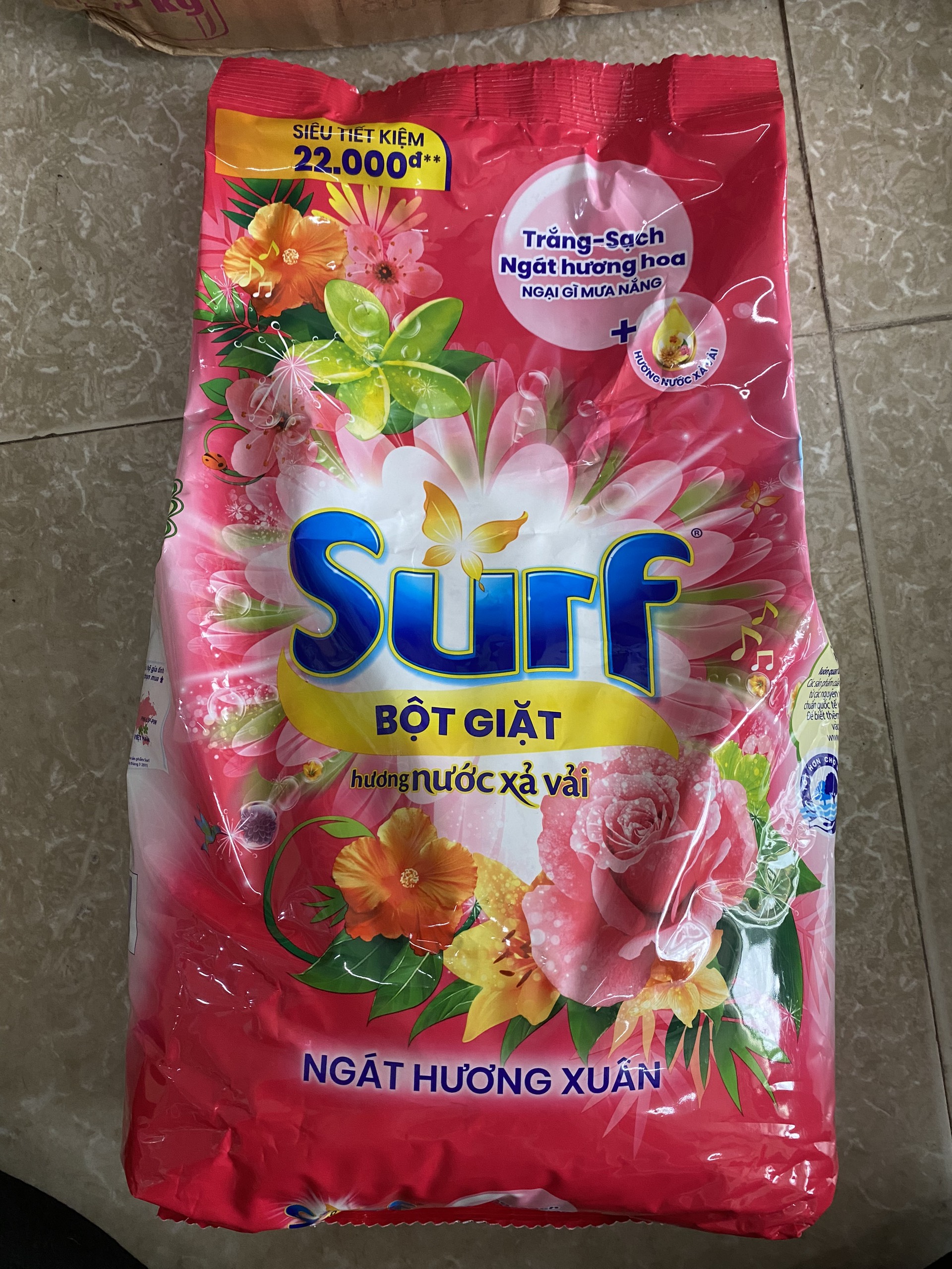 Bột giặt Surf hương Nước xả vải 5,5kg Ngát hương xuân