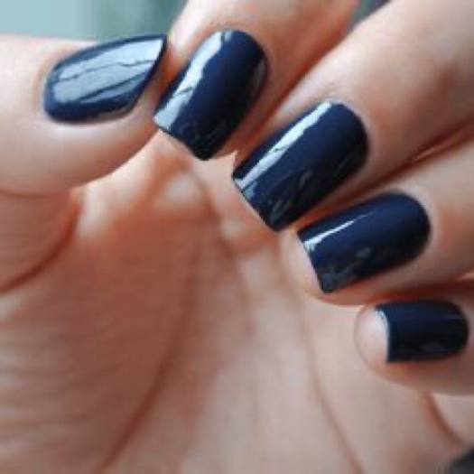 6 Mẫu nail màu xanh bơ cực kỳ cuốn hút và xinh xắn
