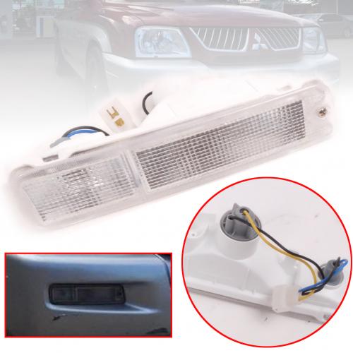 ไฟกันชน ไฟหรี่กันชน มิตซูบิชิ L200 สตาด้า Mitsubishi STROM STRADA 1996 - 2005 ขวา 1 ดวง ราคา 390 บาท*ส่งฟรี