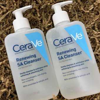 Sữa rửa mặt Cerave Renewing SA Cleanser sạch sâu giảm mụn 237ml [Bản Mỹ]