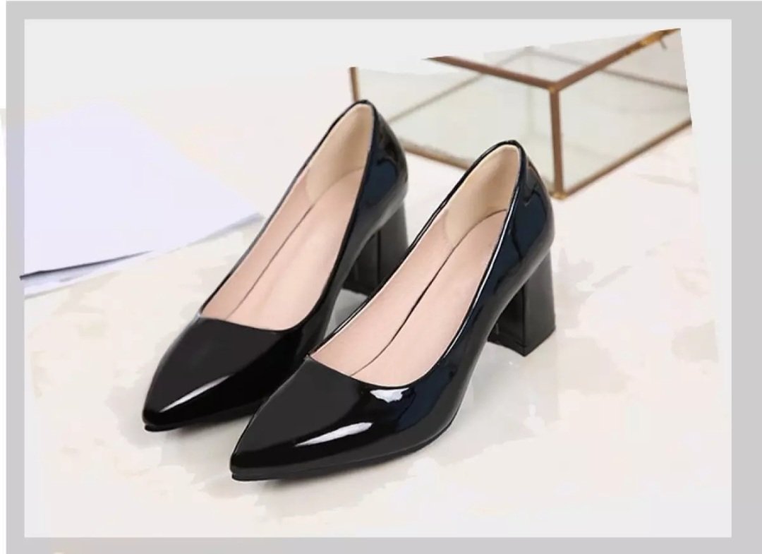 giày cao gót big size 43 44 bít mũi gót vuông 5 cm size lớn số lớn da bóng