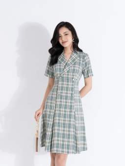 Đầm dáng A công sở HeraDG thiết kế tay ngắn họa tiết kẻ ô cổ vest cài khuy 2 hàng chất liệu thô cao cấp SDPBB3108