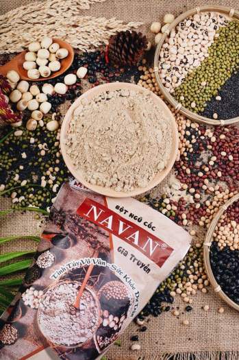 Bột ngũ cốc Navan nhiều loại hạt 800gr date luôn mới