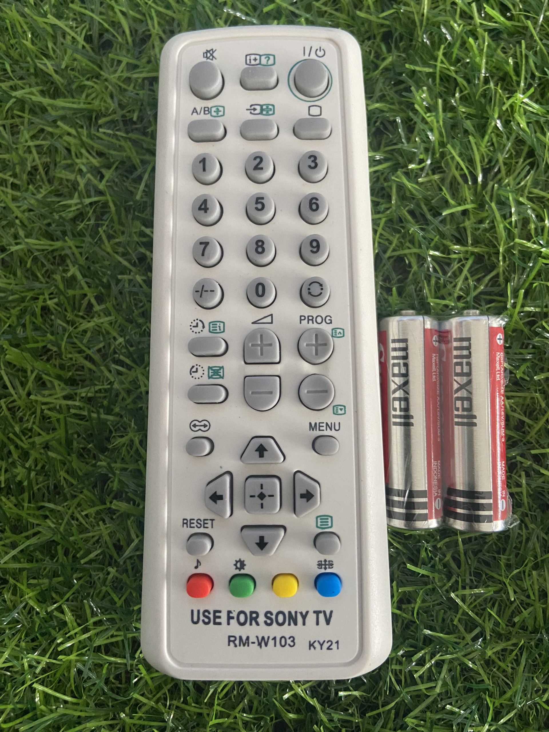 Remote tivi sony đời cũ w103 . tặng kèm pin