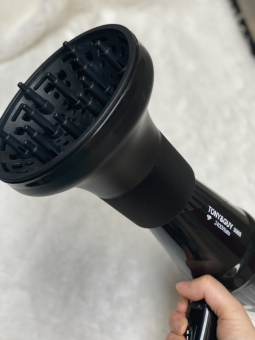 Loa sấy xoăn tạo kiểu dành cho tóc xoăn