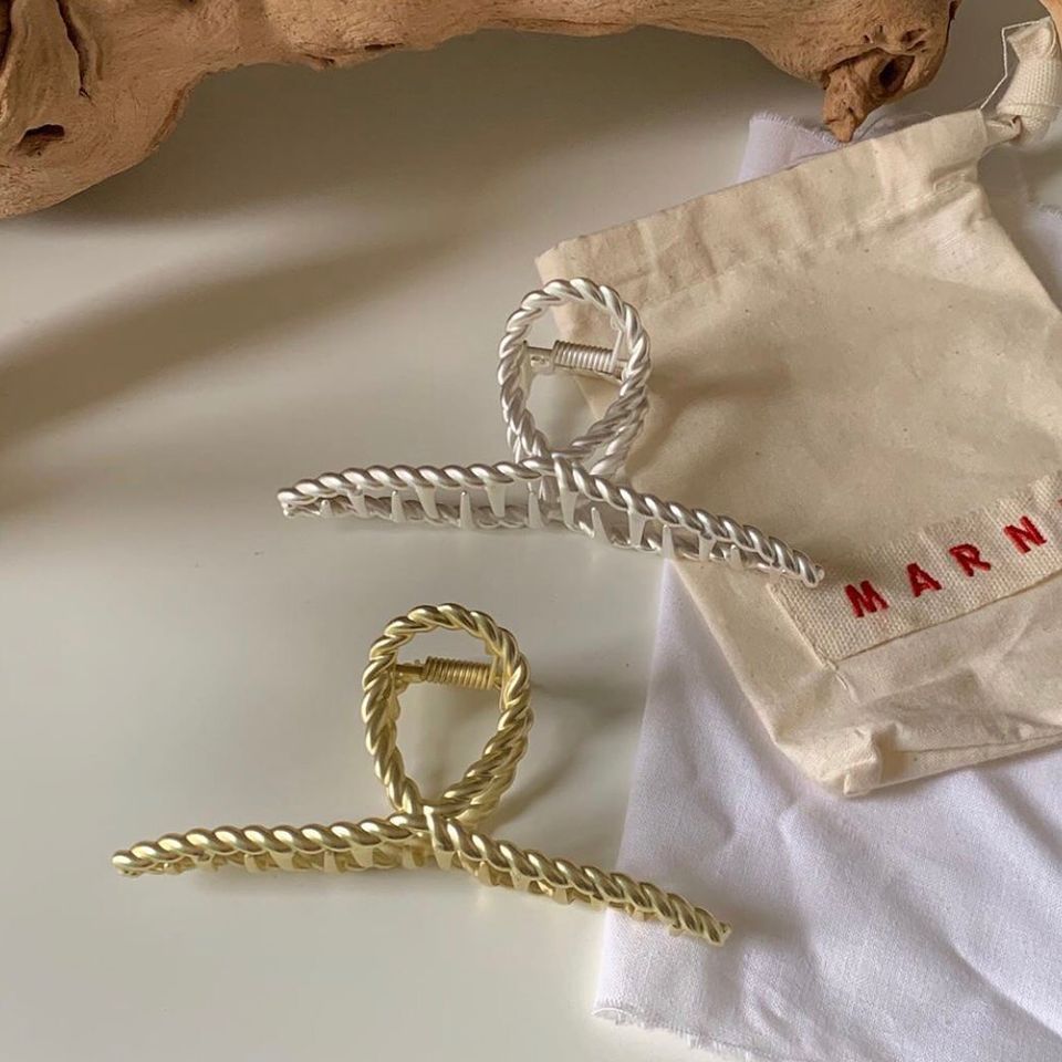 Kẹp tóc xoắn kim loại dáng dài Modleaf Lovely chain pin Hàn Quốc