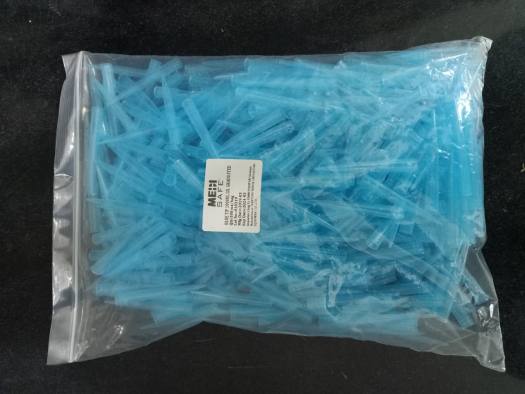 Đầu côn xanh có khía (pipette tip) 1000ul (túi 500 chiếc) dùng cho Eppendorf pipette - TBYT Medstore