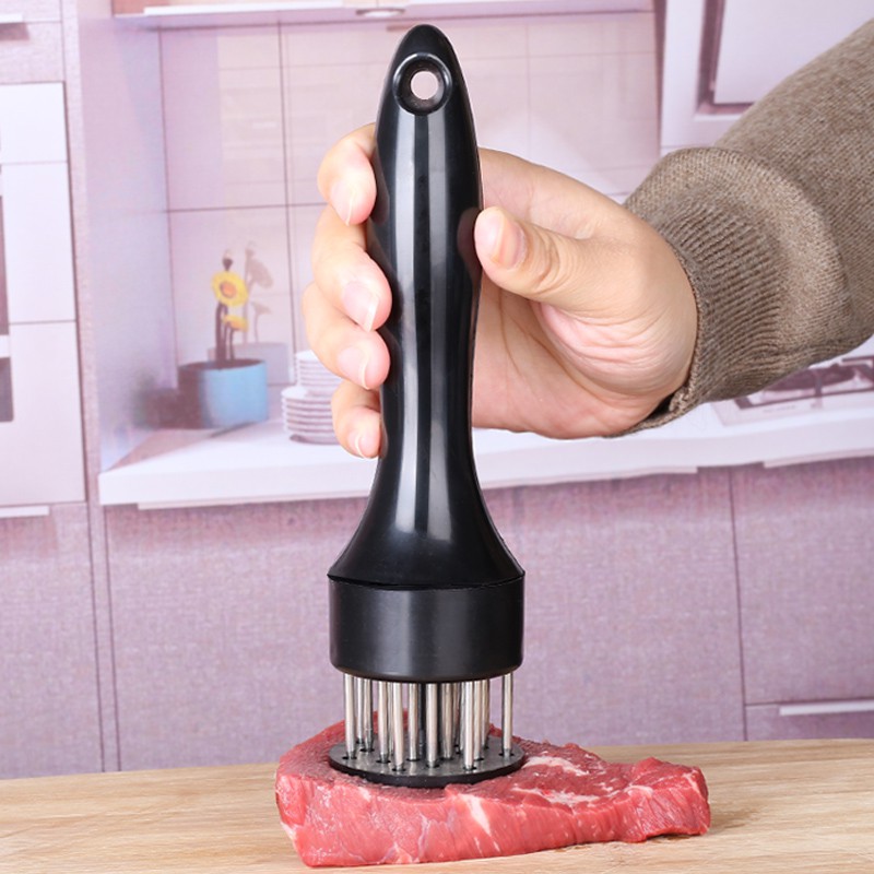 Dụng cụ châm làm mềm thịt tiện dụng