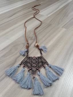 Vòng cổ tua rua hot hit phong cách boho