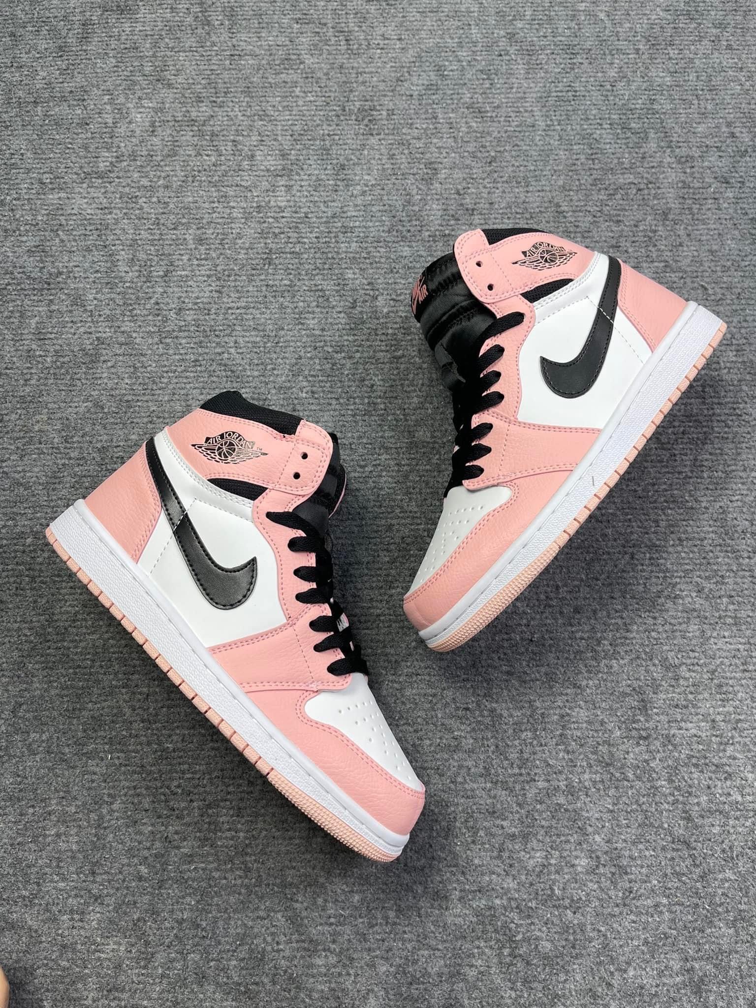 Giày Sneaker Jordan hồng nữ cổ cao bản đẹp tiêu chuẩn, Giày jordan 1 nữ màu hồng nhạt cực xinh dễ phối đồ, giày thể thao jd hồng chất 2022