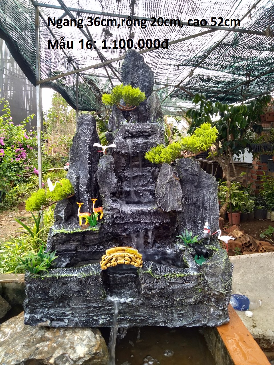 Hòn Non Bộ Hồ Cá Có Thác Nước Sinh Động