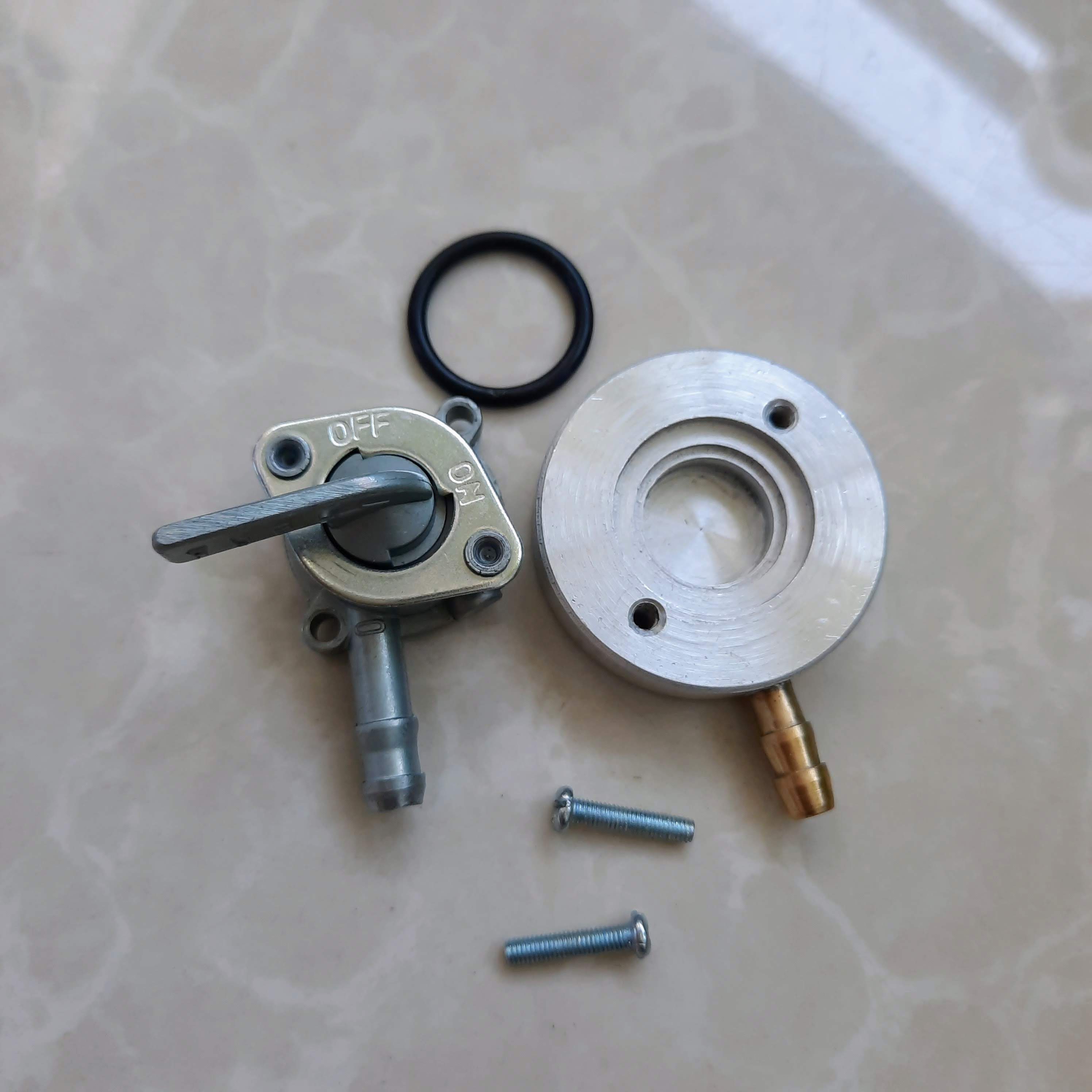 Bộ khóa xăng chế xe máy