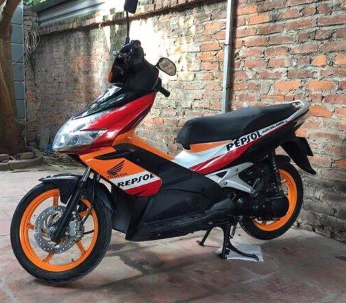 Tem trùm xe AIR BLADE  REPSOL (2007_2010 )cam trắng đỏ - làm tem dán xe máy AIR BLADE theo yêu cầu -