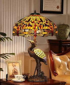 Đèn bàn trang trí Dandihome phong cách tiffany chao 51cm - Chân khổng tước