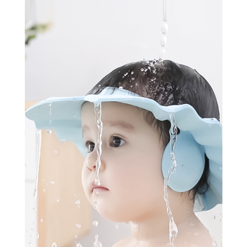 Mũ chắn nước có vành che tai cho bé
