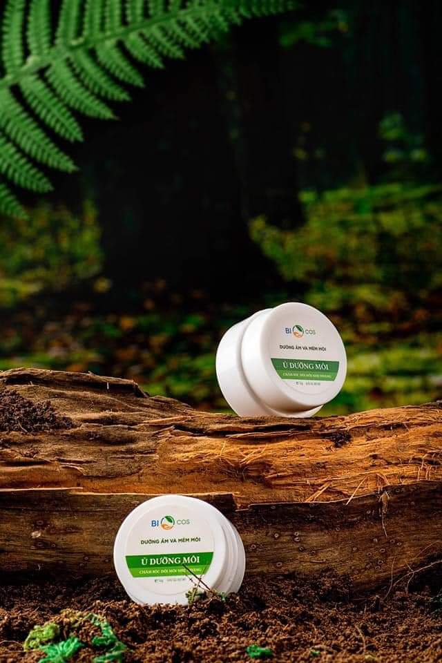 Ủ dưỡng môi Biocos