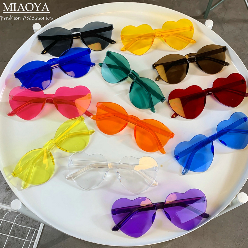 MIAOYA Fashion Jewelry Shop Colorful Heart Sunglasses For Women Tik Tok hot Item Accessories For Couples Exquisite Birthday Gifts