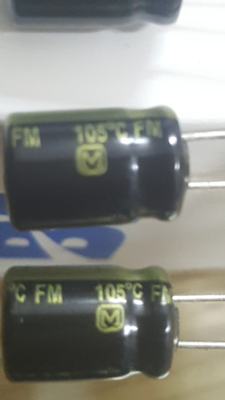 Tụ hoá panasonic fm 100uf 50v 105°c