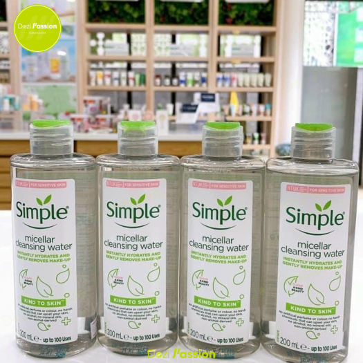 Combo Bộ Dưỡng Da Simple Cho Da Dầu, Mụn, Nhay Cảm Chính Hãng (Nước Tẩy Trang, Sữa Rửa Mặt, Toner, Kem Dưỡng)
