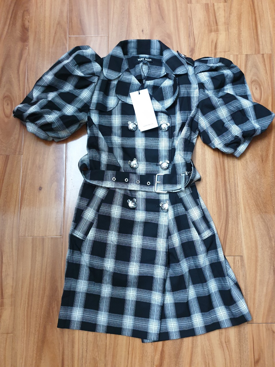 Váy kẻ Caro tay bồng trẻ trung năng động Vero Moda,New 100%