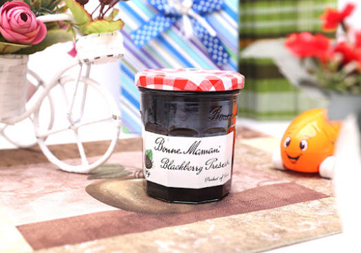 Mứt quả mâm xôi đen Bonne Maman Blackberry 370gr