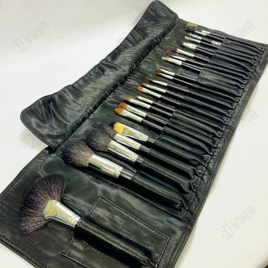 Bộ Cọ Trang Điểm Clio 24 Cây Lông Tự Nhiên, Cán Bạc, Đầy Đủ Chức Năng Cọ Makeup Chuyên Nghiệp