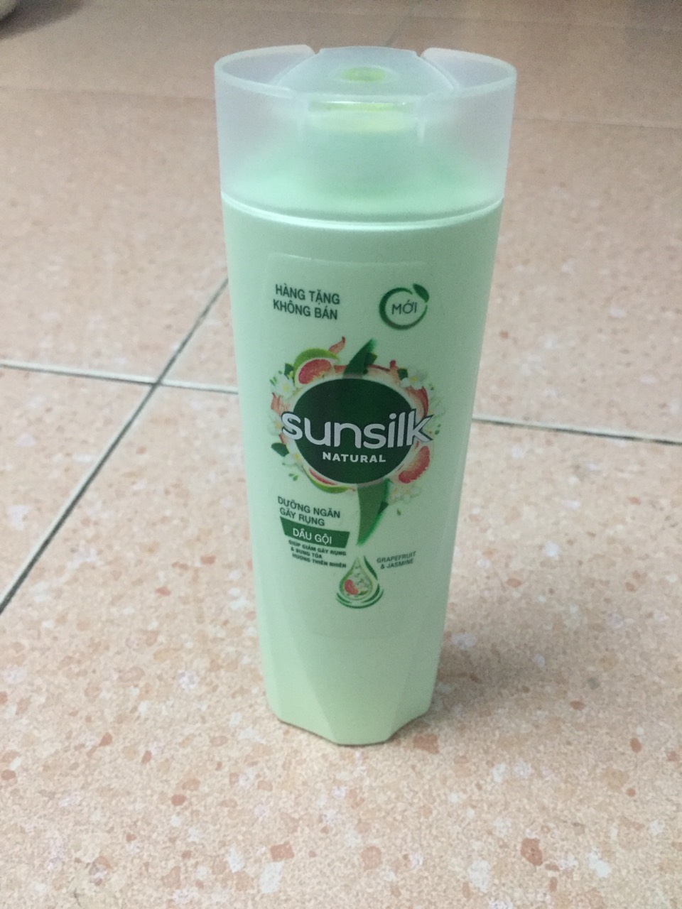Chai dầu gội sunsilk natural mềm mượt toả hương 140g