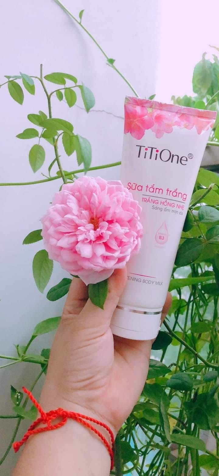 Sữa Tắm Trắng Da Titione 200G