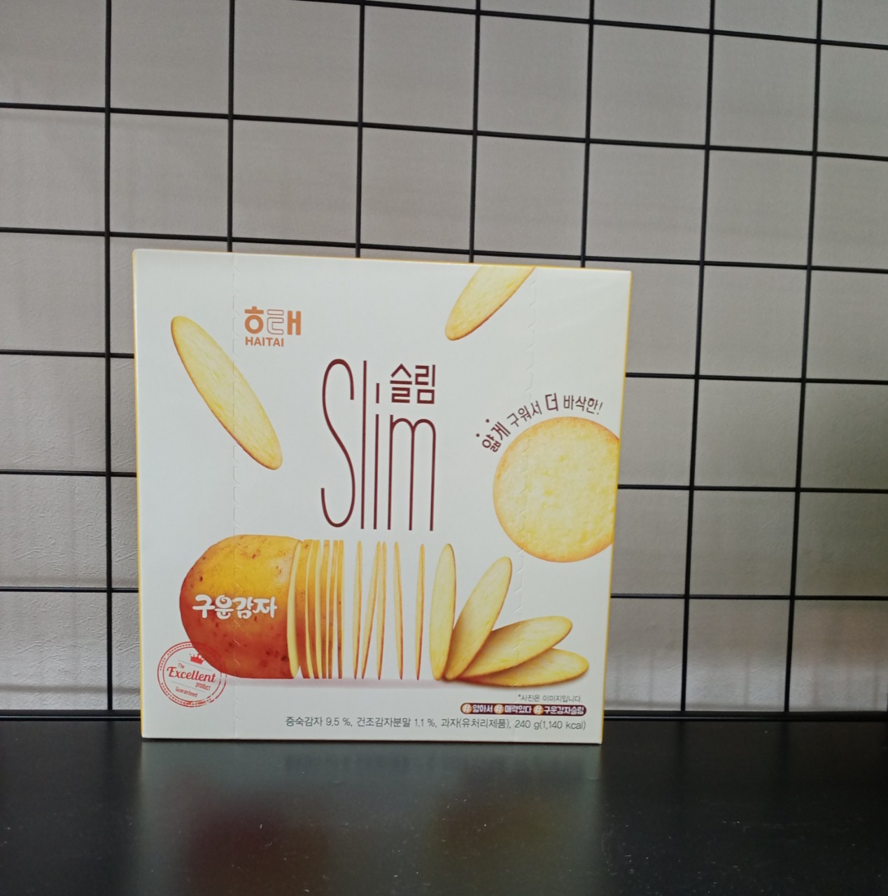 Bánh Khoai Tây Slim Haitai hộp 240g
