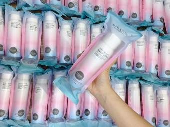 Chai Xịt Chống Nắng Và Làm Trắng Da Tức Thì Maycreate ( Chai 150ml )