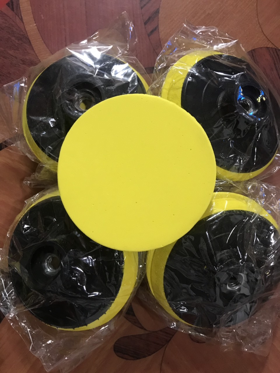 Đế chà nhám tròn 4 inch