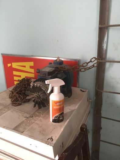 Dung dịch tẩy đa năng xe máy, Bình xịt đa năng X2000, chai sịt tẩy rửa đa năng, Bình xịt vệ sinh các vết bẩn cứng đầu, cặn canxi vòi nước nhà tắm, nhà bếp, nhà vệ sinh, xoong nồi, bếp ga, máy móc, xe ô tô,...