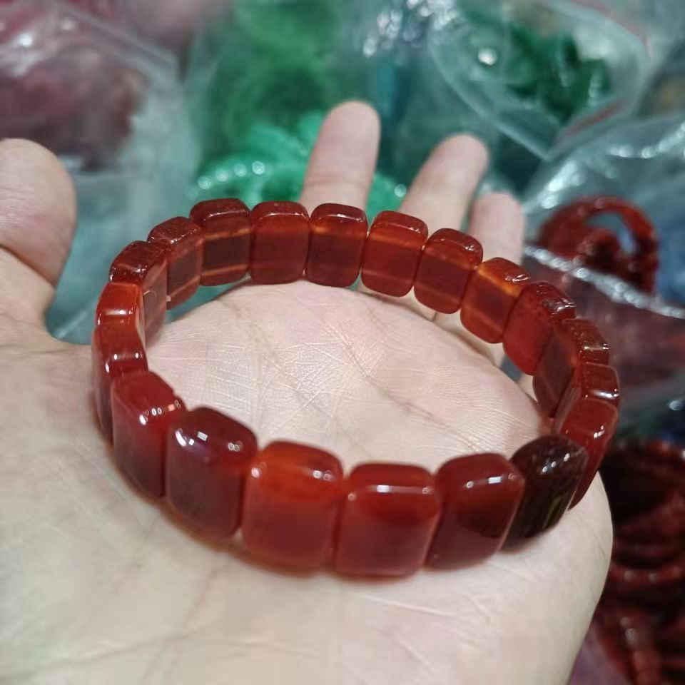 Chuỗi hạt đeo tay đá mã não đỏ tự nhiên