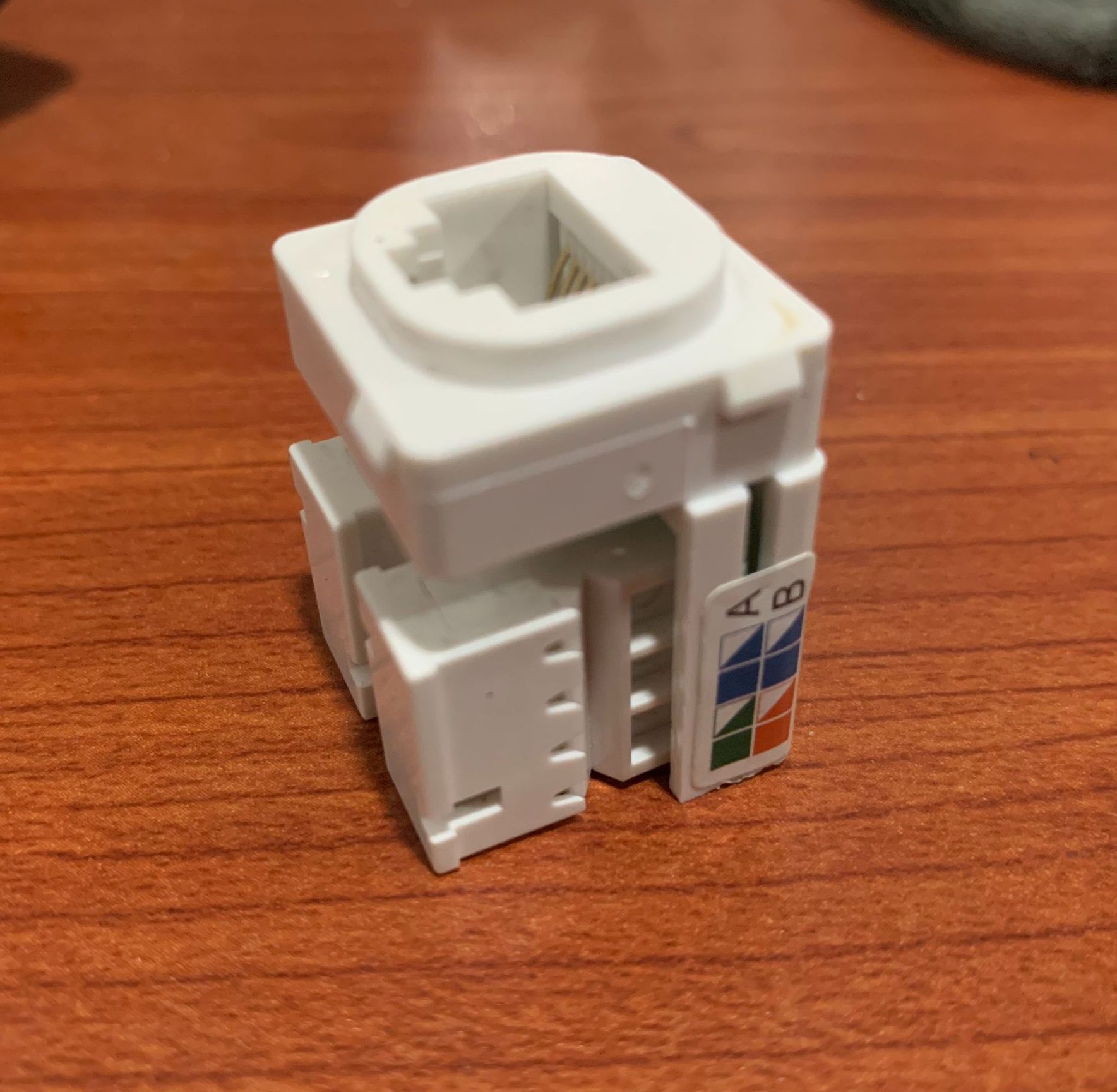 HẠT Ổ CẮM MẠNG CAT5E DÒNG S18 SINO - VANLOCK. Nhân mạng, hạt mạng âm tường